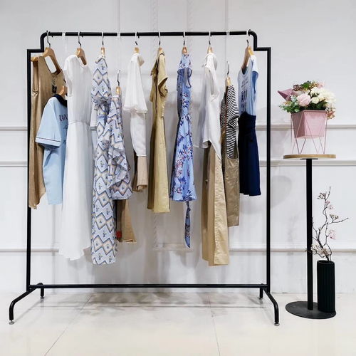 北京帆布蕾丝大码女装及鞋帽批发指南 折扣与时尚并存